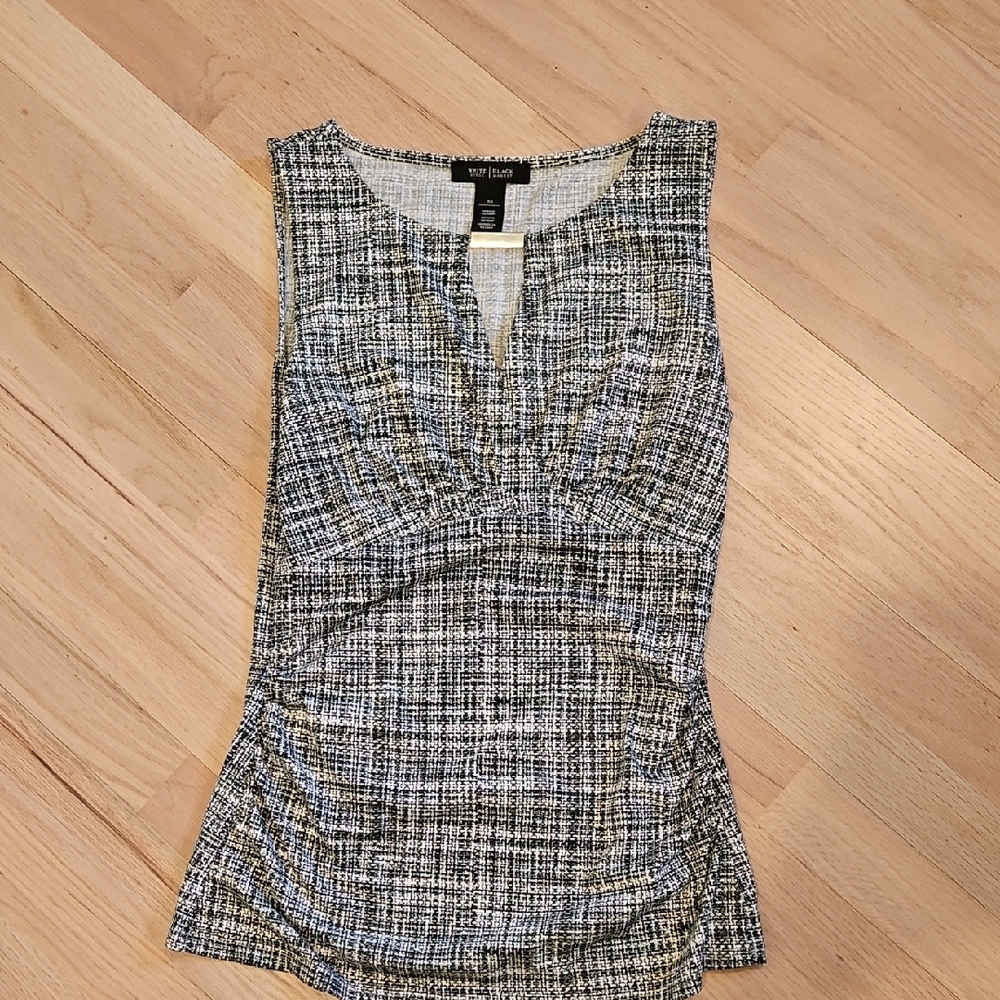 White House Black Market Forest Green and White Textured Blouse